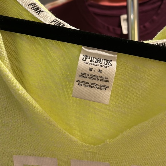 Neon Yellow Sz M PINK pullover - Picture 2 of 4